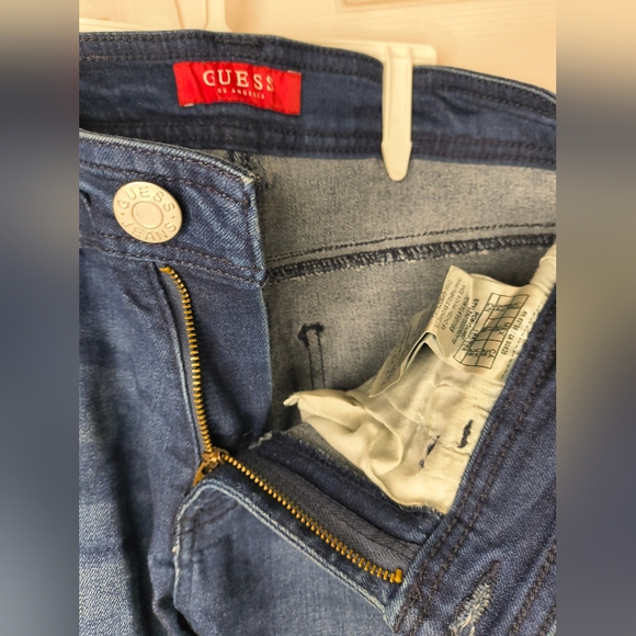 Guess Jean Shorts - Picture 12 of 13